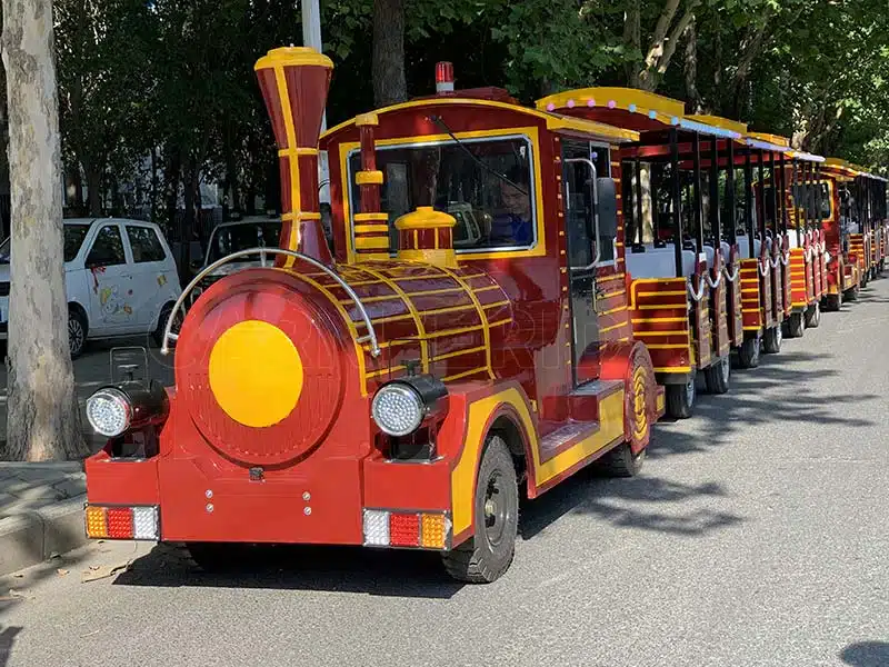 Shuttle bus
