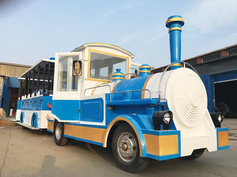 Shuttle bus