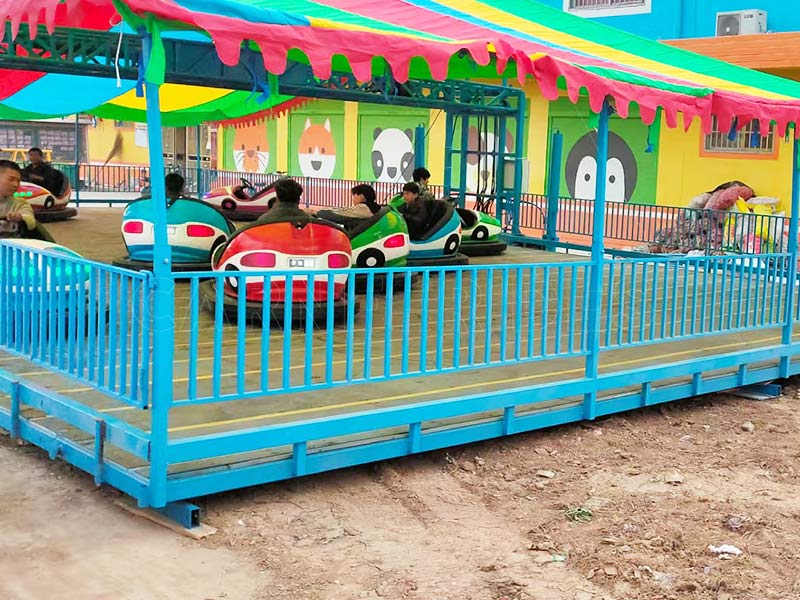 Full automatic hydraulic folding amusement bumper car