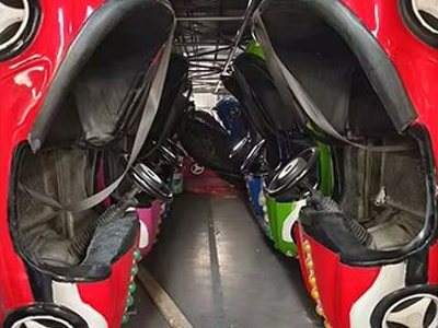 Full automatic hydraulic folding ground grid bumper car