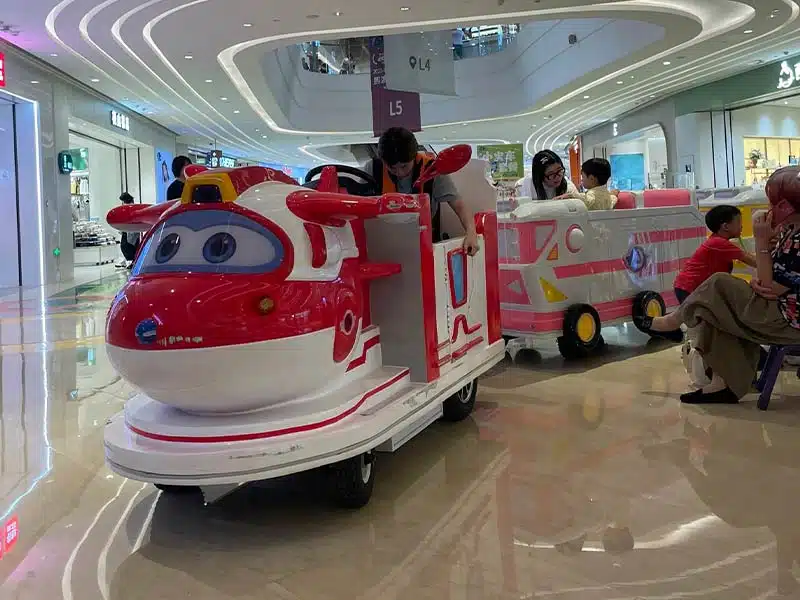Shuttle bus