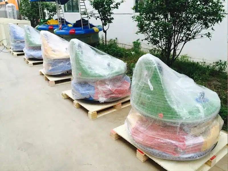 new inflatable bumper cars pacaging with wood box