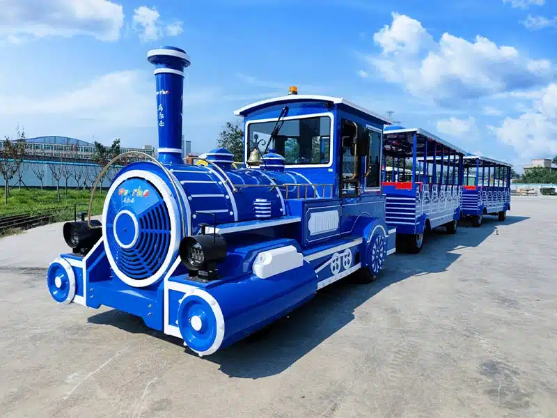 Shuttle bus