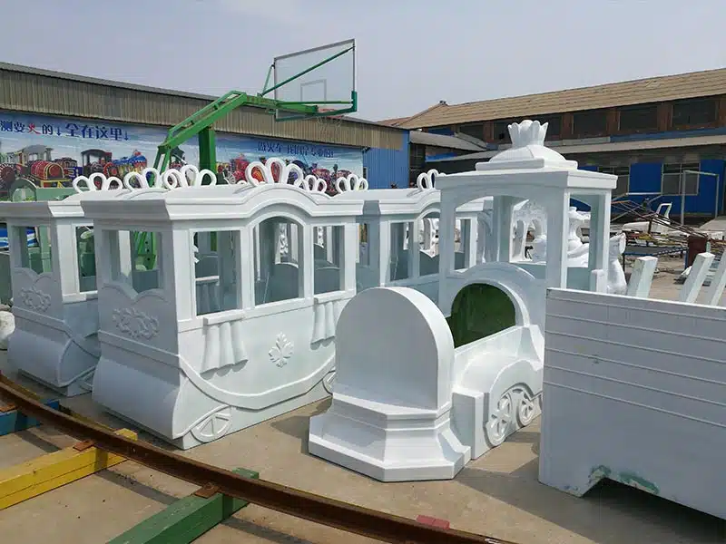 FRP trackless train body shells and passenger carriage panels during factory production