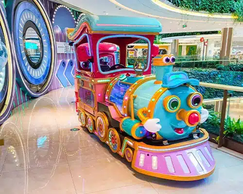 Colorful electric trackless train for shopping malls and indoor family entertainment centers